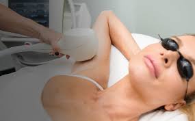 Both laser hair removal and ipl, which stands for intense pulsed light, are usually considered safe and effective hair removal solutions. Ipl Hair Removal Vs Laser Hair Removal What S The Difference Tay Medispa