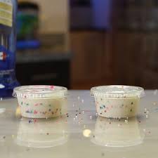 Add a layer of similar pie filling to the top of the cake then top. Birthday Cake Pudding Shots Tipsy Bartender
