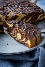 Gefüllter schokoladenkuchen für 20er springform. Mega Saftiger Zebrakuchen Einfacher Marmorkuchen Aus Der Springform Einfach Malene