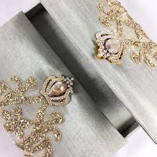 Royal Boxed Lace Crown Brooch Wedding Invitation Creation Luxury Wedding Invitations Handmade Invitations Wedding Favors Box Wedding Invitations Royal Wedding Invitation Wedding Invitations