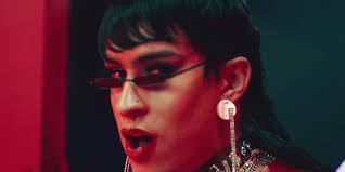 Leading up to the album's release, bad bunny has been previewing new songs on his instagram live feed. Yo Perreo Sola By Bad Bunny Lyrics Meaning English Translation
