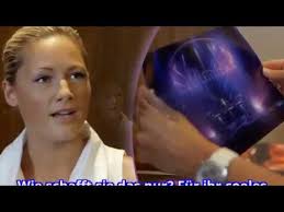 Ganz natürlich wünscht sie ihren fans ein frohes neues jahr. Helene Fischer Ungeschminkt So Sieht Sie Wirklich Aus Youtube