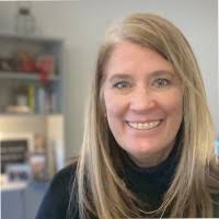 Dena Shapley's Instagram, Twitter & Facebook