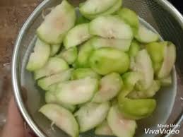 Kupas kulit buah kedondong dan basuh. Anajingga Dot Com Cara Buat Jeruk Kedondong Asam Boi Facebook