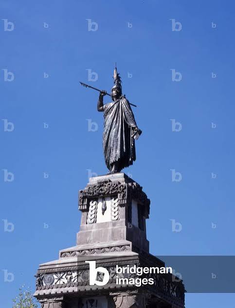 Image of Monument to Aztec ruler Cuauhtemoc, Avenida Reforma, Mexico City,  Mexico