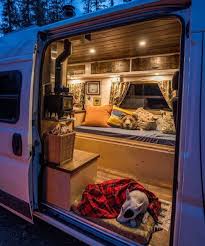 Vanlifecamper Road Trip Trip Travel Voyage Routard Van Combi Vanlife Vagabond Baroudeur Voyageur Globe Trotter Avent Fourgon Camping Car Camping Car Monospace