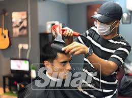 Namun secara garis besar biasanya teknisnya sama. Ledakan Barber Hipster