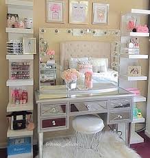 Perfect Make Up Setup For Your Bedroom The Mirrored Dressing Table Is Devine Glam Room Room Inspiration Home Decor