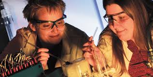 Dal Outfront Winter 08:Layout 1