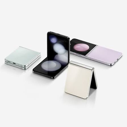 Galaxy Z Flip5 512GB ｜8GB Cream