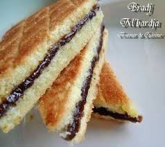 Bradj Losanges De Semoule Aux Dattes Amour De Cuisine Recette Recette Dattes Gateau Aux Dattes
