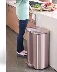 Besides, it may produce odor in which the smell is very annoying. The 5 Best Touchless Trash Cans Shopping Food Network Food Network