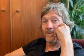 Reseña de “Muro”, de Sandra Concepción Velasco, por Alberto Hernández