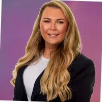 900+ "Sandi" profiles