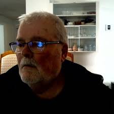 Suzanne Nadeau (@suzannen2014)