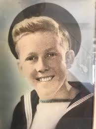👋 Meet Doug Proctor Veteran & Volunteer Royal Navy Submarine Museum 📍  Where you'll find them: Onboard HMS Alliance, every Wednesday ⚓ Their Navy  story: Doug joined the Royal Navy in 1966