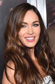 Hair Color That Looks Good With Blue Eyes Best Hair Colour For Pale Skin And Dark Hair Color For Fair Skin Pale Skin Hair Color Winter Hair Color