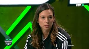 Christiane endler tuvo como consuelo en la gala de premios de la fifa su inclusión como arquera titular en el once ideal del sindicato fifpro, anunciado también en la ceremonia. Chilena Christiane Endler Nominada En Terna Fifa Para Mejor Arquera Del Mundo El Periodista Online