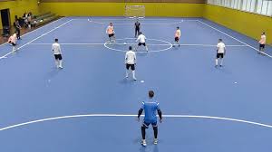 Das kipstadium ist ein multisportkomplex mit zahlreichen. So Trainiert Die Futsal Nationalmannschaft Den Spielaufbau Im 1 4 0 System Dfb Deutscher Fussball Bund E V