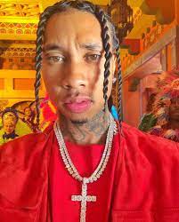 Pin By Barbi Gorcsi On T Y G A Tyga Mens Braids Hairstyles Mens Braids