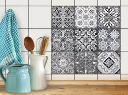 Carreaux de ciment hexagones en format 17 x 17 cm x 15 mm. 19 Idees Pour Une Credence Adhesive Imitation Carreaux De Ciment
