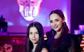 Tanara de 14 ani ii da motive de mandrie si a vorbit despre planurile ei de viitor! Violeta Are Iubit Deja Ce A Divulgat Andreea Marin Despre Fiica Ei Video Impact