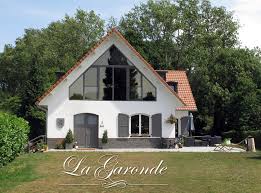 La Garonde 4 Chambres D Hotes B B Dans Les Mont De Flandre Sentiers De Randonnee Marche Trail Et Cyclot En 2020 Sentier De Randonnee Bed And Breakfast Cyclotourisme