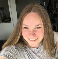 Becky Bell (@__beckybell) · Instagram photos and Reels