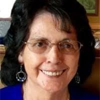 Arlene Chavez's Instagram, Twitter & Facebook