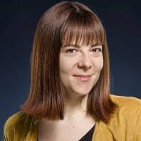 Lina Steinberg's Instagram, Twitter & Facebook