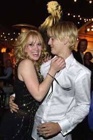 Aaron has been loved around the world for his teenage looks. 30 Bilder Die Die Fruhen 2000er Jahre Auf Den Punkt Bringen
