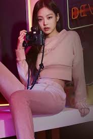 Find a hd wallpaper for your mac, windows, desktop or android device. Download Blackpink Jennie In Fashionable Sweats Wallpaper Cellularnews