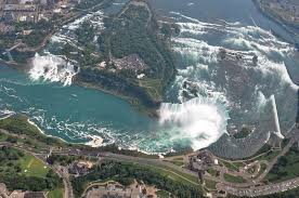 We highly recommend traveling to niagara falls independently when visiting about the bus from toronto with busbud. Tous Mes Conseils Pour Visiter Les Chutes Du Niagara Le Blog De Sarah Blog De Voyage