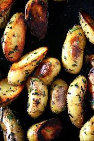 Fingerling Potatoes With Rosemary And Thyme Alexandra S Kitchen Recipe Fingerling Potatoes Recipes Food