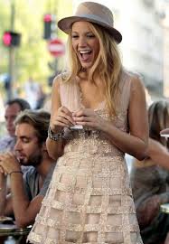 Flexible stretches, flexible stretches for beginners, flexible stretches for splits, flexible stretches for dancers. Serena S Paris Dress Gossip Girl Fashion Gossip Girl Outfits Gossip Girl