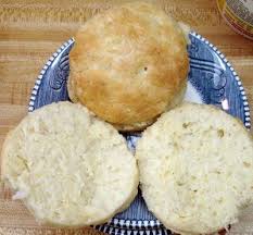 Biscuits And Gravy Recipe Paula Deen Paula Deen S Yeast Buttermilk Biscuits Paula Dean Biscuit Recipe Paula Deen Recipes Paula Deen Biscuits