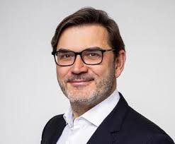 Contact Marco Babic: Journalist (Pfäffikon, Switzerland)