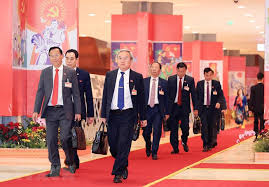 Hứa trước đại hội, trước toàn đảng, toàn dân và toàn quân, tổng bí thư cho biết, tập thể ban chấp hành trung ương đảng khóa xiii sẽ hết sức cố gắng, ra sức phấn đấu nỗ lực vượt qua mọi khó khăn để hoàn thành mọi nhiệm vụ. Khtwp Mvnecccm