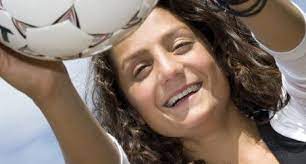 Welcome to the official fan page of nadia nadim. Afghansk Flygtning Afgjorde Dansk Pokalfinale Document