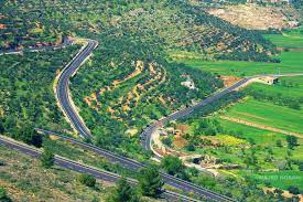 صور من الريف الفلسطيني قرية اللبن الشرقية شمال مدينة رام الله countryside city aerial