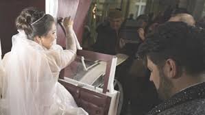 Dezember in wien ihren lebensgefährten, den aserbaidschanischen. Anna Netrebkos Traumhochzeit Mit Fiakerfahrt Und Feuerwerk News Und Kritik Br Klassik Bayerischer Rundfunk