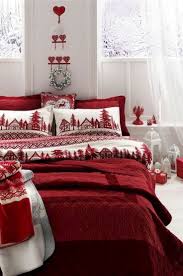 Simple, natural christmas decorations are the perfect complement to this bedroom's rustic décor. 35 Free Best Interior Theme Christmas Bedroom Decoration Ideas New 2020 Page 13 Of 35 My Blog In 2020 Christmas Bedroom Christmas Bedding Diy Christmas Decorations Easy