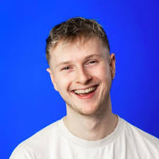 Kris, hope you had a great Easter break! 🐣 A question I was asked a lot  yesterday. And yes, I really had! I wrapped up our annual accounts (thanks  mom!🙏), migrated most