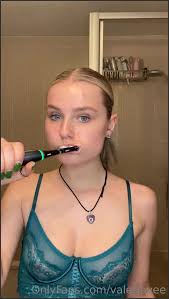 valeriavee onlyfans leaks (photos) - Sex Photos