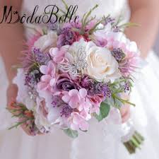 Plus we are always happy to hear from you with any ideas you may have concerning flowers for your wedding, whether you just want a minor change making to one of our online bouquets or a. Die 20 Besten Ideen Fur Hortensien Brautstrauss Geschenk Ideen Purple Bridal Bouquet Wedding Brooch Bouquets Wedding Bridal Bouquets