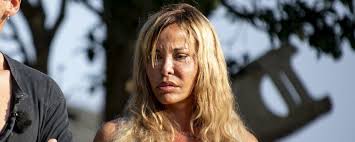 Con vera gemma ci sono circa 28 anni di differenza, ma per i due non sarebbe un problema, tanto che jeda avrebbe già conosciuto maximus, il figlio di 10 anni dell'attrice. Vera Gemma E Edward Furlong Aspetto Che Mi Tatuassi Il Suo Nome Per Dirmi Che Era Fidanzato Tvzap