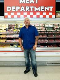 Get A Behind The Scenes Tour Of The Supermarket Set Built For Guy S Grocery Games And Find Out What It Takes To Keep It Running For Re Grocery Guys Supermarket