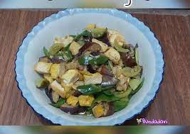Nah, di indonesia, ada banyak sekali jenis masakan yang menggunakan tahu sebagai bahan. Resep Cah Terong Simple Menu Diet Ala Bundari Oleh Bundadari Cookpad