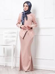 Baju kurung lelaki juga dikenali juga sebagai baju melayu. Nice Baju Kurung Moden Pendek Mini Kebarung Lovelysuri