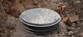 Probably the easiest way to find your septic tank is to consult the municipality's building plans for your property. How To Remove A Septic Tank Lid Doityourself Com
